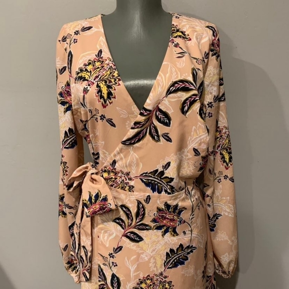 TJD pink floral wrap maxi dress - Picture 3 of 3